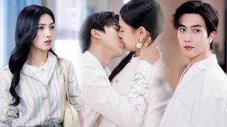 The drunken girl kisses her ex‑boyfriend, a CEO! He takes her home for a passionate night! screenshot 1