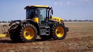 JCB 4220 tractor review | Farms & Farm Machinery