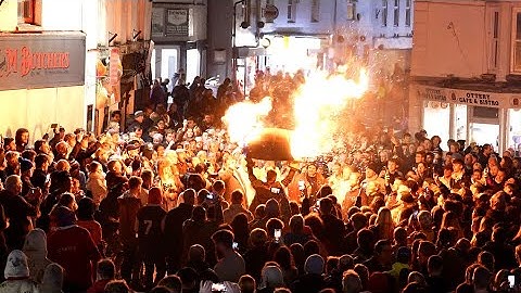 Thousands gather in UK town for flaming tar barrel tradition