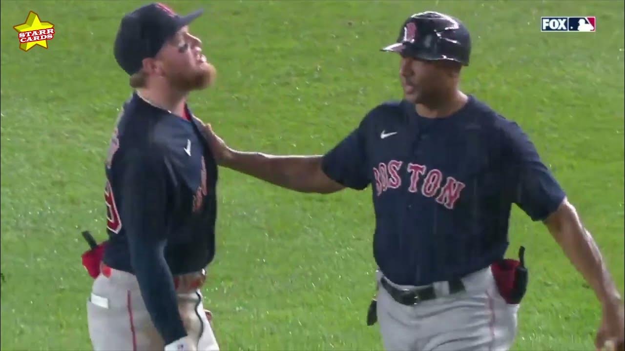 Red Sox OF Alex Verdugo gets into it with fan at Yankee Stadium after