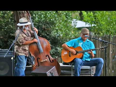 Patrick Landeza plays
