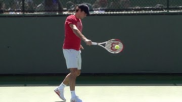 Roger Federer Backhand in Super Slow Motion - BNP Paribas 2013