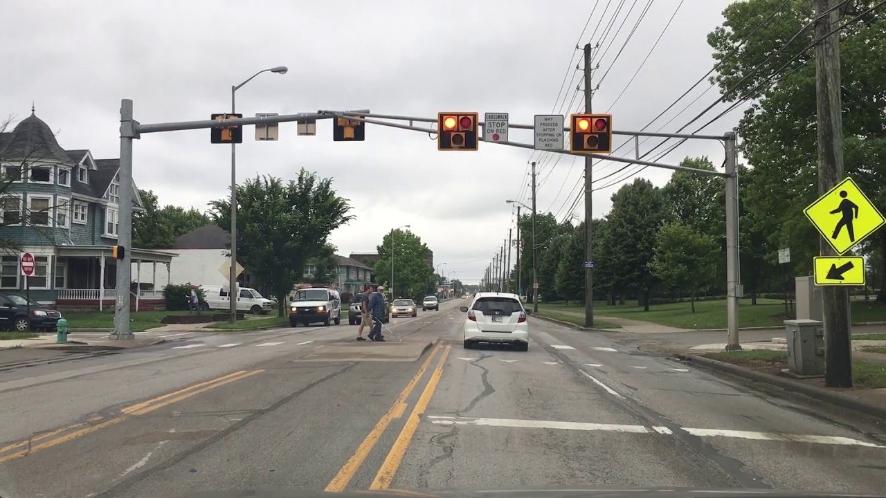 HAWK pedestrian signal at Willard Park - YouTube