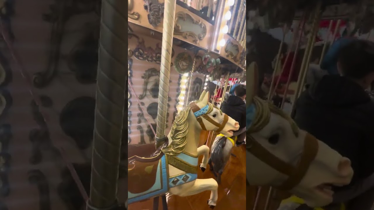 Milton Keynes Christmas Carousel 2023 (2)