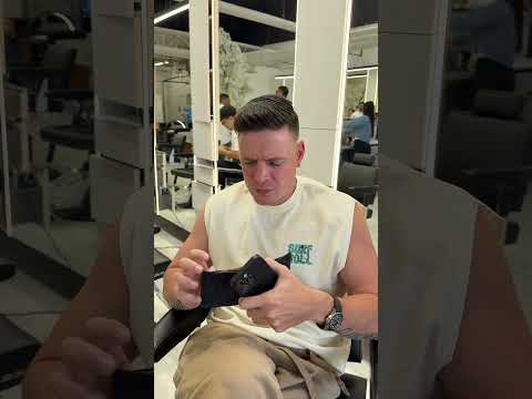 Le di $3.000 dólares de propina a mi barbero.