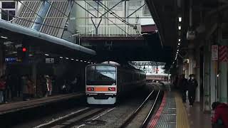 【友人提供】ＪＲ東日本中央本線(中央東線・快速線)のＥ２３３−０系グリーン車・トイレ設置完了までの繋ぎ役、元常磐線快速・各駅停車の２０９−１０００系トタ８１(トプナン)編成、試運転で国分寺駅発車シーン