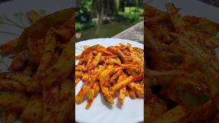 টক টক ঝাল ঝাল কাঁচা আম মাখা#sourfruits #videoshort #tokjhalmisti #videoshort #shortsfeed
