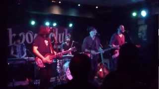 Los Escarabajos (21/24) Don't Let Me Down (BoogaClub, Granada) [11-05-2012]