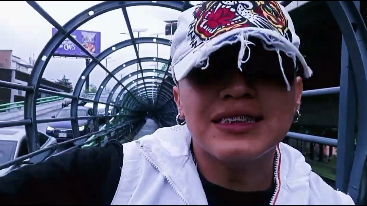 CRSS- CUANDO LOS RITMOS YO VOY SINTIENDO (VIDEO OFICIAL).