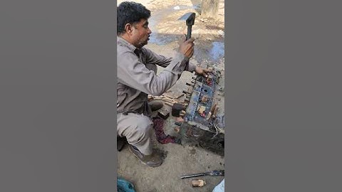 Cylinder Block Pressure Leakage Testing #shorts #engine #mechanical #machine #trending #viralshorts