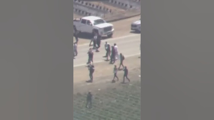 FBI investigate possible shooting towards federal agents
