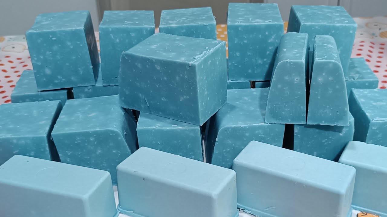 Sabão caseiro em barra BLUE faça você mesmo seu sabão economize e afaste a depressão criando sorriso