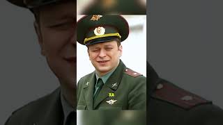 Шкалина Спасают От Головной Боли😂#shorts #сериал #солдаты