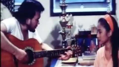 Rhoma irama gitar akustik pria idaman cuplikan film tabir biru 1993