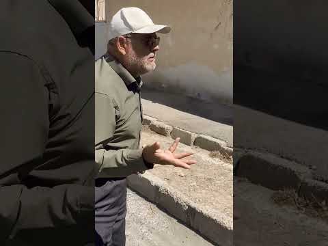 شوی تبلیغاتی یک عضو شورای شهر با حرص دادن یک شهروند سالمند زدن بلوار و نارضایتی ساکنین در گلستان