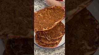 Lahmacun (Thin Meat Flatbread)