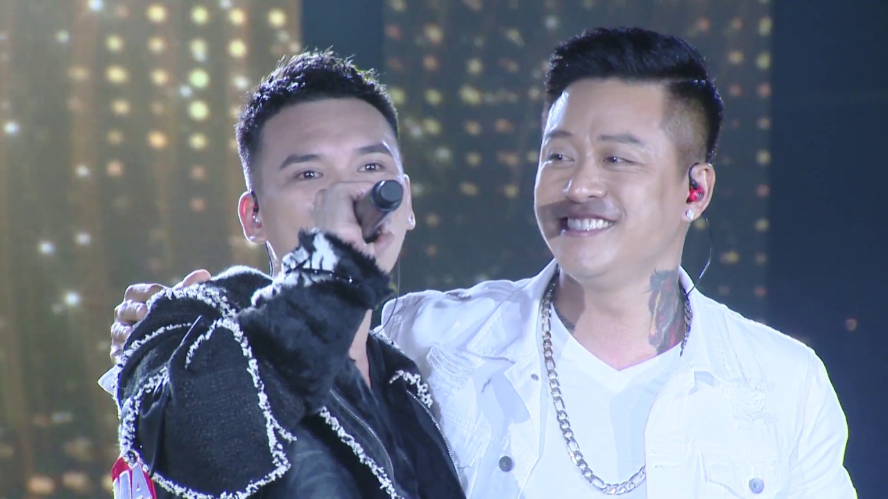 ⁣Mashup Vẫn Nhớ Chia Xa  - Khắc Việt x Tuấn Hưng 「Live Show Gặp Gỡ Thanh Xuân」