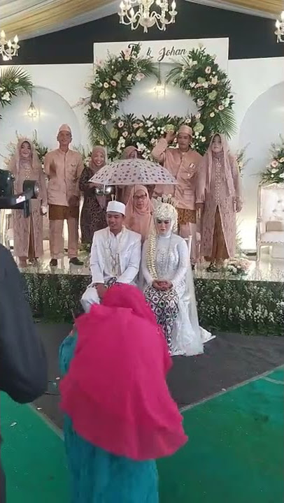 SAWERAN PENGANTIN ADAT SUNDA #pengantinsunda #saweran #sawerpengantin