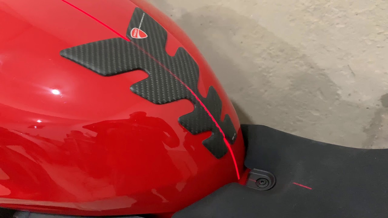 PRO-KODASKIN 3D Real Carbon Tank Pad Sticker Decal Emblem for Ducati 959 Panigale 