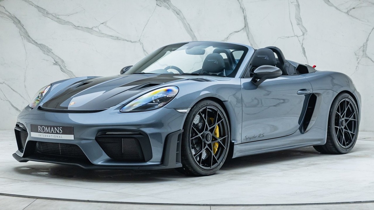 2024 Porsche 718 Spyder RS - Vanadium Grey Metallic - Walkaround