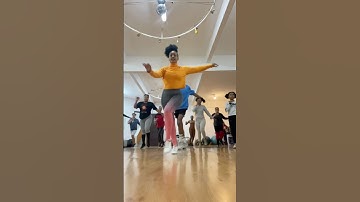 Let’s dance samba! https://arrudadances.com/ #samba #sambanopé #shorts