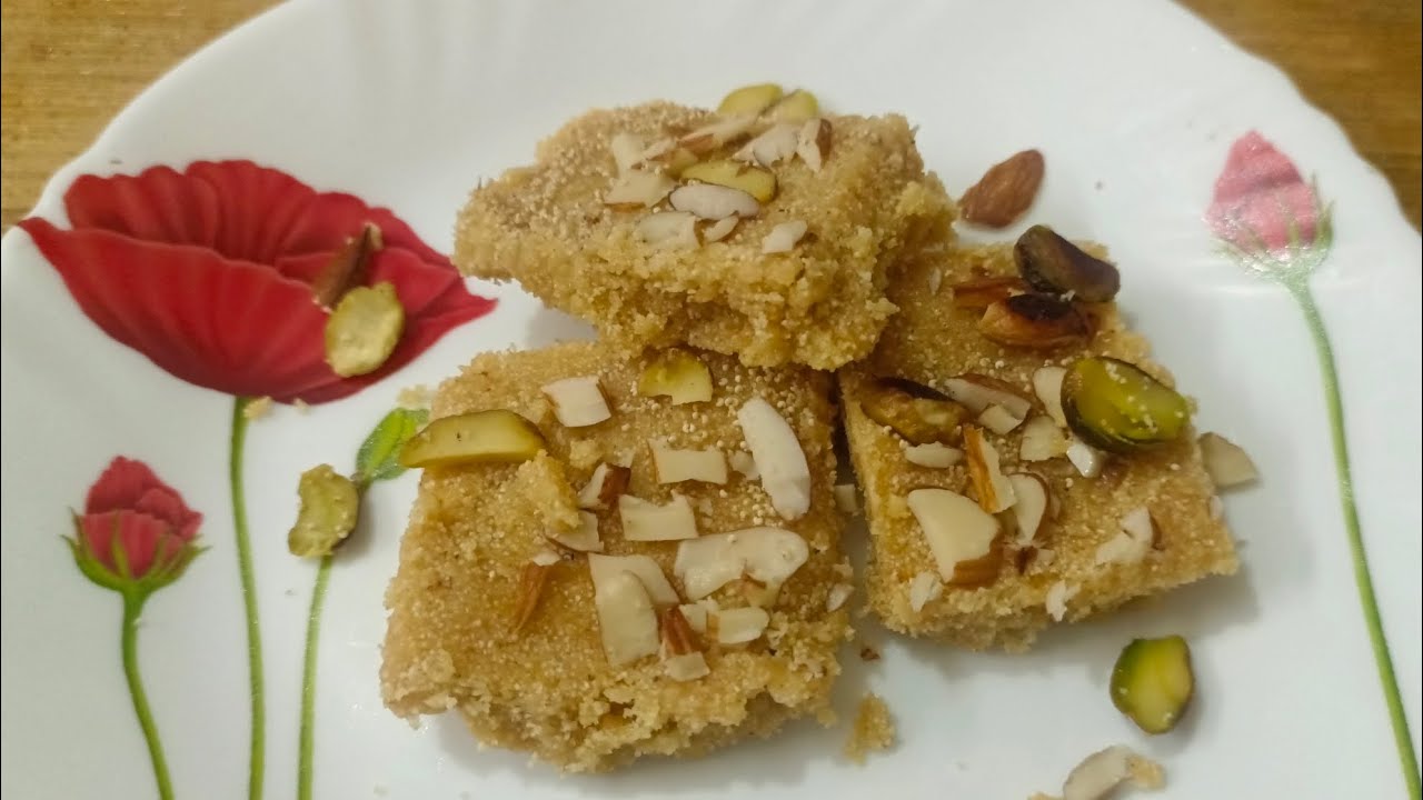 Halvai style SUKHDI || Sukhdi Recipe || NIRMALA'S KITCHEN || - YouTube