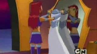 Robin and Starfire ~ Romeo and Juliet