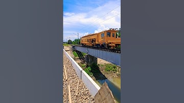 Unimat Packing Machine #railway #railwork #newline #railtrack #rail #railwaycontent #packingmachine