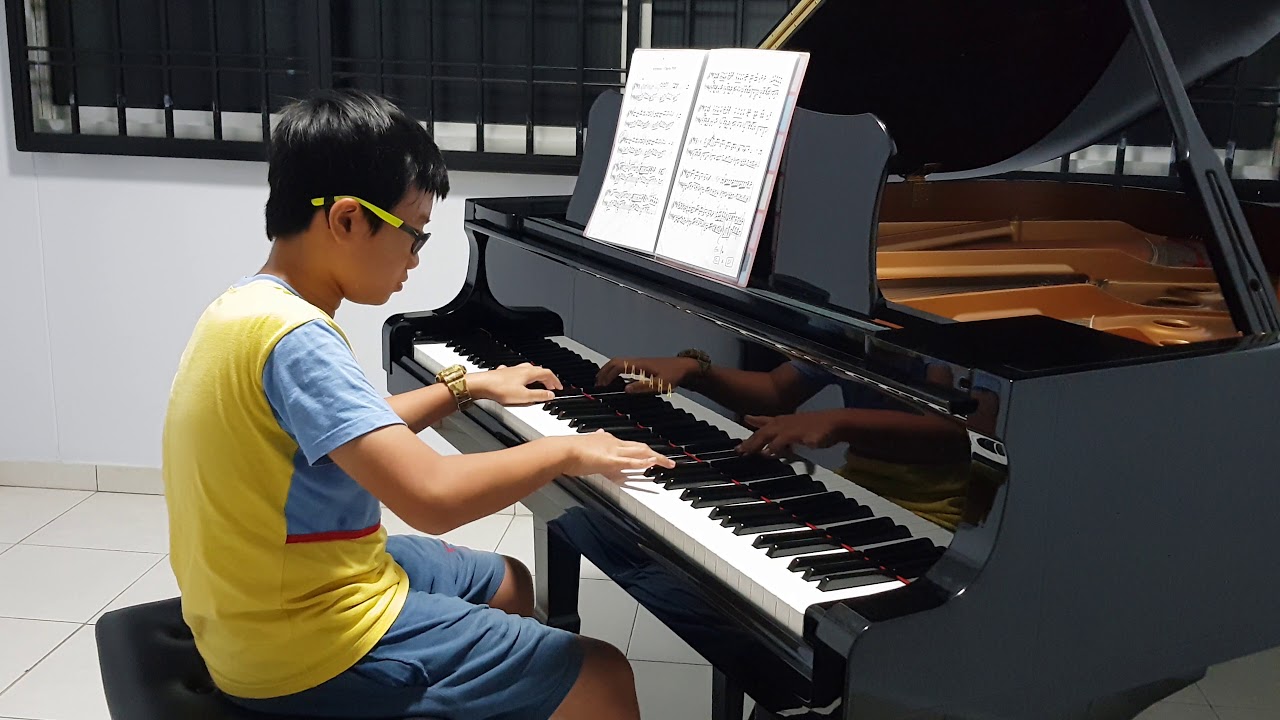 G1 Attention (Charlie Puth) Piano - YouTube