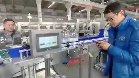 Automatic 2 cavity 5L 7L 10L bottle blow molding filling capping machine