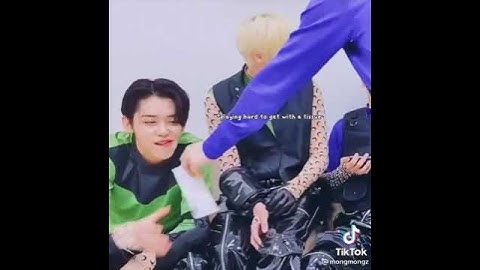 Yeonjun looking at Beomgyu fondly KiYoWoOoOo 😭🤙✨#yeonjun#beomgyu#txt