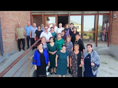 50 წლის უნახავი თანაკლასელების შეხვედრა