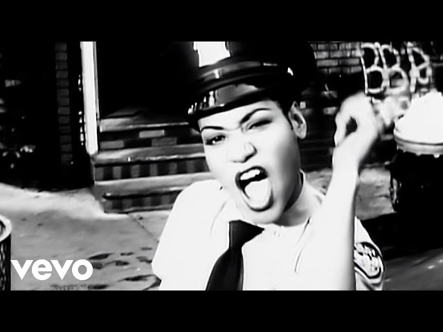 Salt-N-Pepa - Ain't Nuthin' But A She Thing (Official Music Video) class=