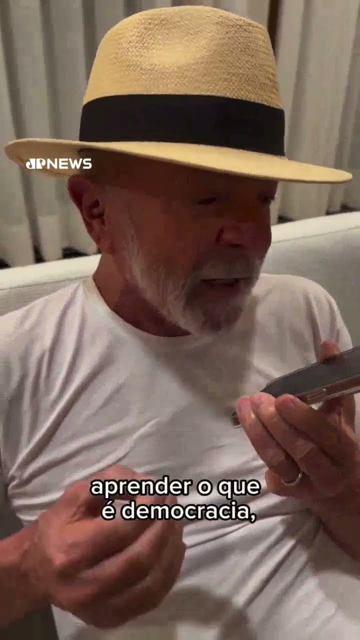 Lula liga para Fernanda Torres em comemoração ao Globo de Ouro #shorts