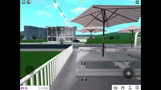 Bloxburg Pastel Cafe Tour!