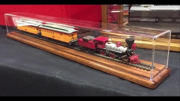 The HO Gauge Model Display Case Line