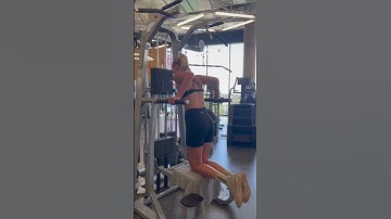 Assisted dip correct technique #shorts