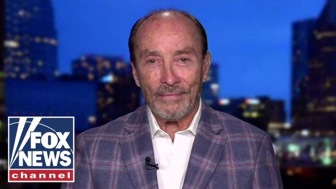 Lee Greenwood Reacts To Uproar Over Trump S God Bless The Usa Bibles