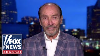 Lee Greenwood reacts to uproar over Trump’s ‘God Bless the USA’ Bibles