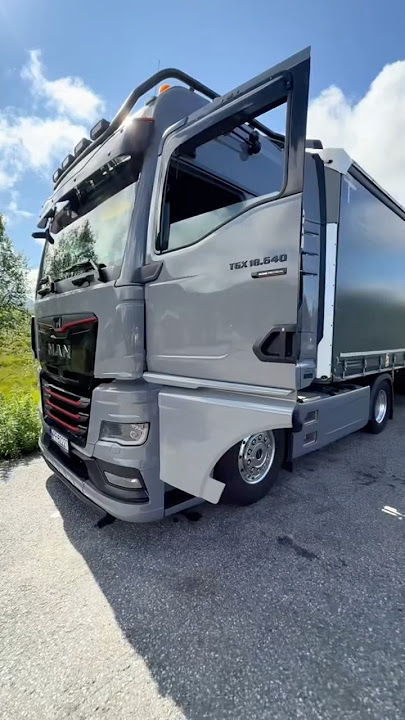 MAN TRUCK