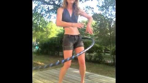 5 Tips on How To Get Good at Leg Hooping!