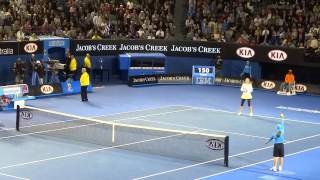 全豪オープン2013　女子シングルス決勝　負傷手当中