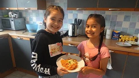 Pasta, Darlene y Kelly