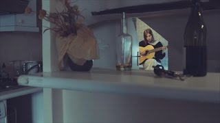Video thumbnail of "Aldous Harding - Stop your tears"