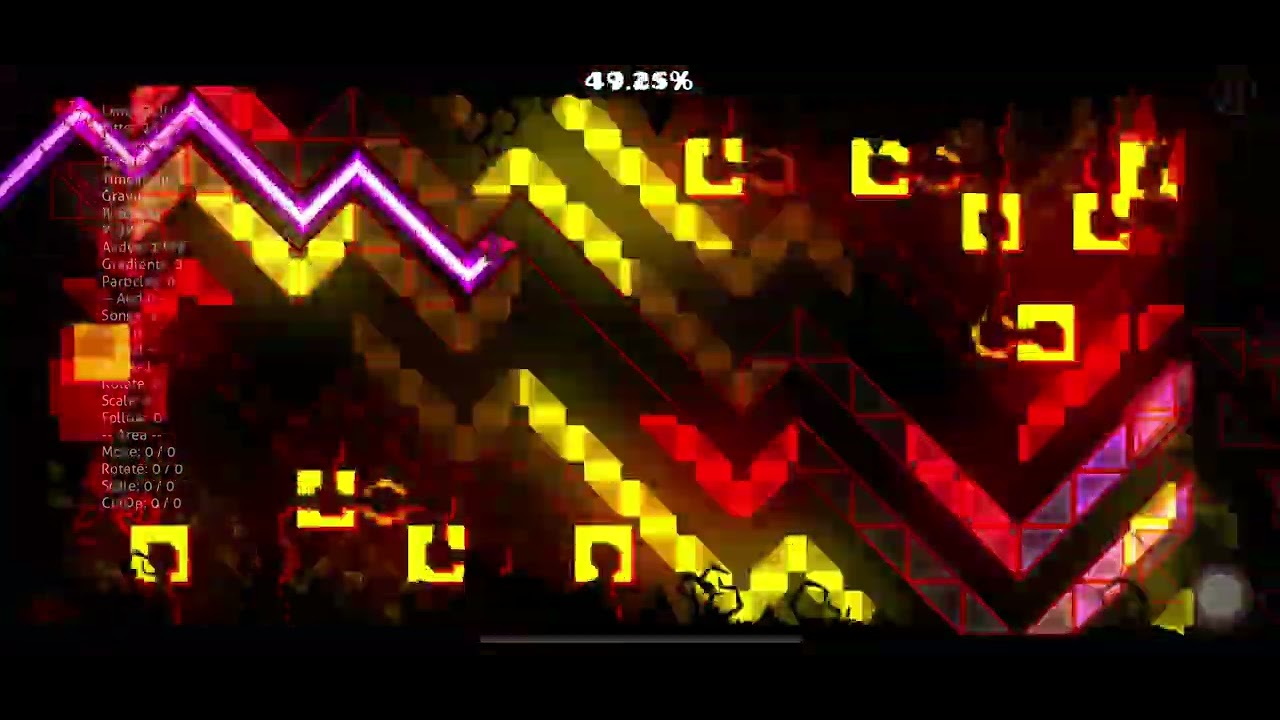 Trying to beat SAKUPEN ￼CIRCLES (geometry Dash)