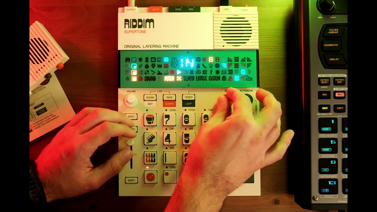 EP-40 / Riddim / Project06 / Exploring features