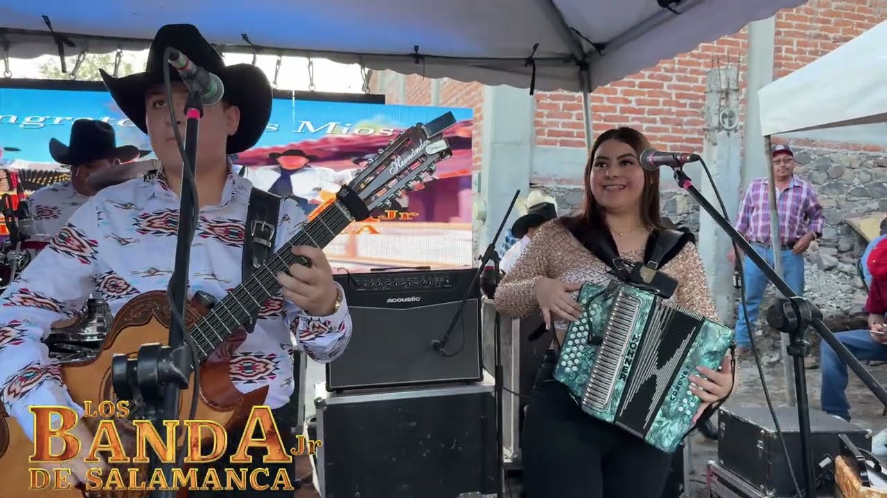 JAQUELINE BANDA FT LOS BANDA JR DE SALAMANCA/POLKA LA NOPALERA