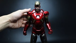 [Unboxing]Hot ToysThe Avengers: Iron Man Mark VII 1/6 Scale Figure (DieCast)