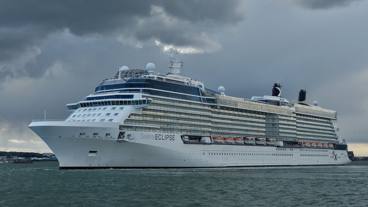 cruise liners departing southampton