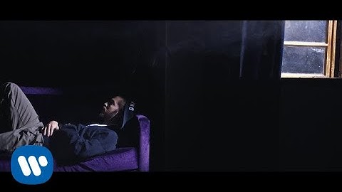 Dennis Lloyd - Nevermind (Official Video)